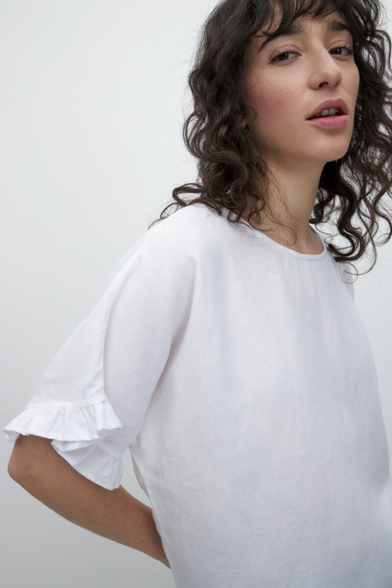 Blusa con volados blanco