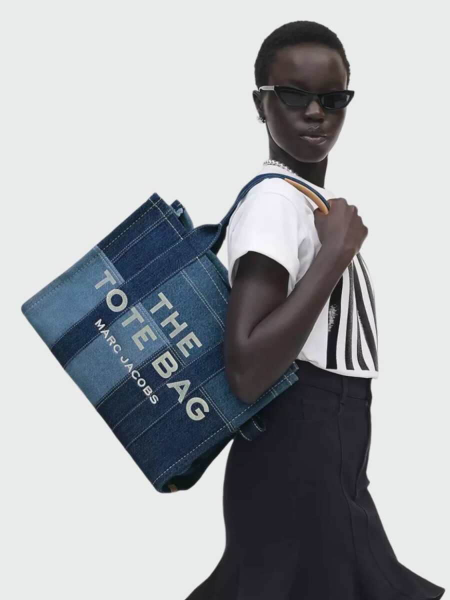 MARC JACOBS - THE TRAVELER TOTE 