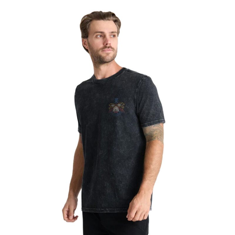 Remera Roark Open Roads - Negro Remera Roark Open Roads - Negro