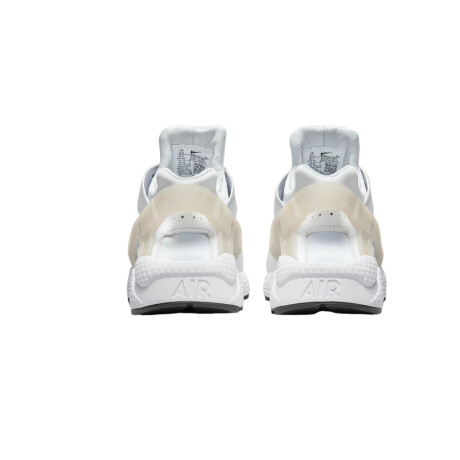 NIKE AIR HUARACHE White