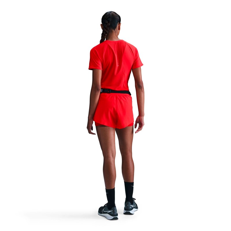 Remera Nike Swift Dri-Fit Top de Mujer Rojo