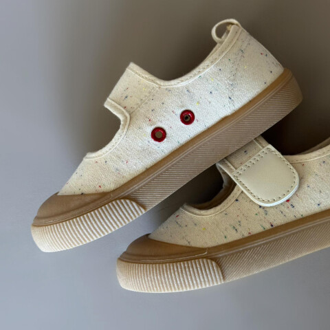 Guillermina Canvas Grip Sprinkles Caramel