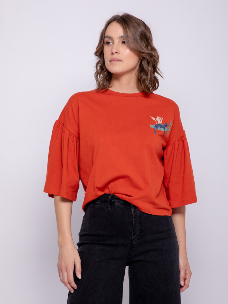 REMERA LEOPA Rojo Paprika