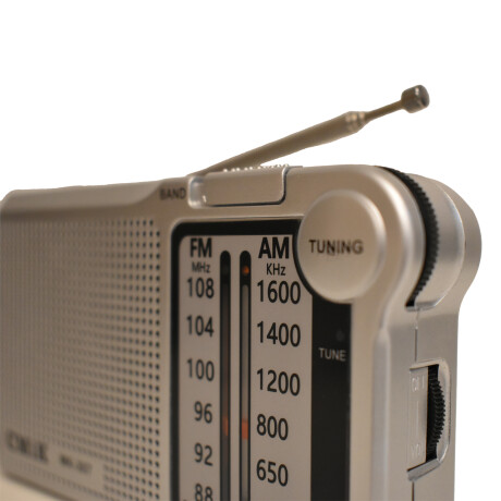 Radio CMIK AM/FM Liviana Recargable Funcional Radio Cmik Am/fm Liviana Recargable Funcional