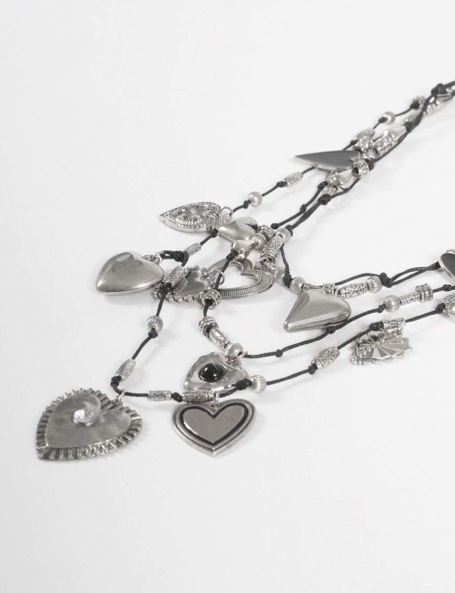 Collar doble dijes cora - plateado 