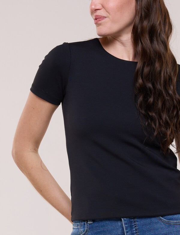 Remera Básica NEGRO