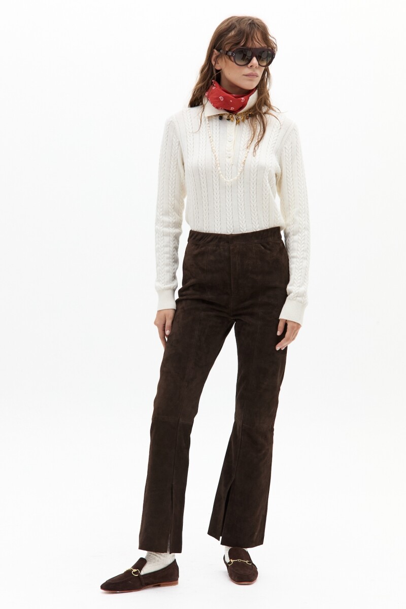 Pantalón Daphne en Gamuza Chocolate