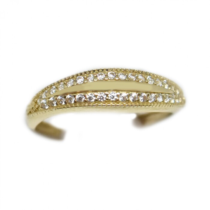 Anillo en Oro 10 Kilates y Zirconias Anillo en Oro 10 Kilates y Zirconias