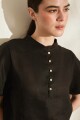 BLUSA TROPICAL Negro