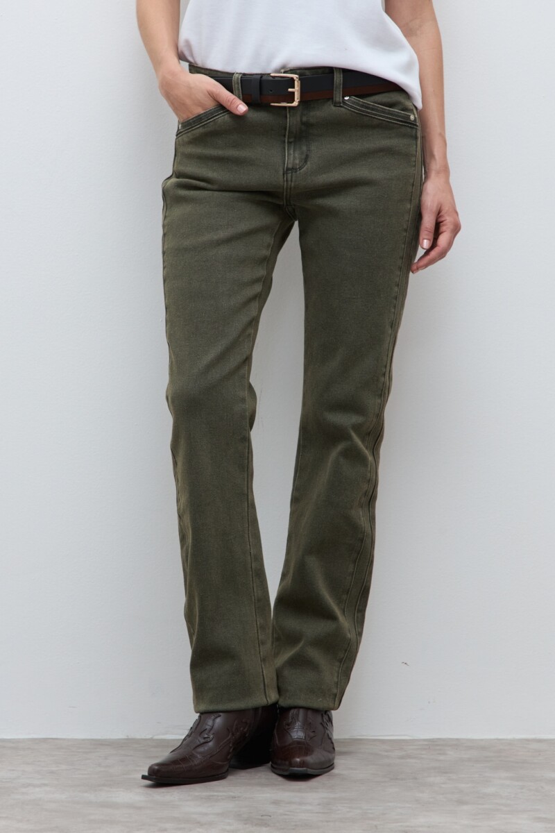 Jean recto Julieta verde oliva