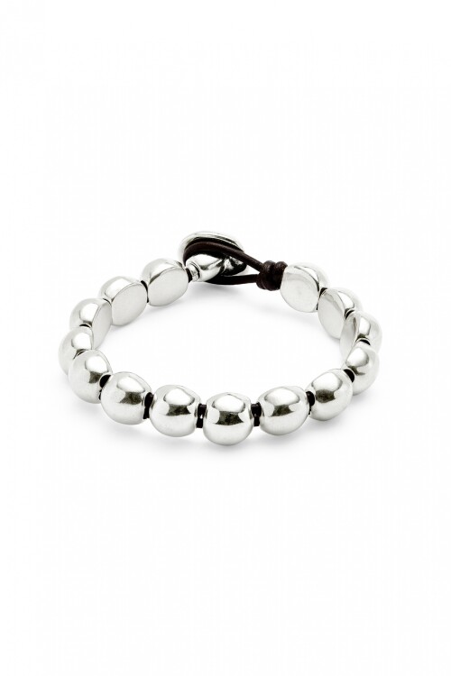 PULSERA CON CUENTAS PEQEÑAS DE ALEACIÓN DE METALES BAÑADAS EN PLATA DE LEY Pulsera