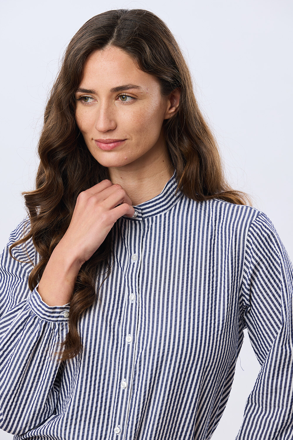CAMISA RAYADA CON FRUNCES Azul