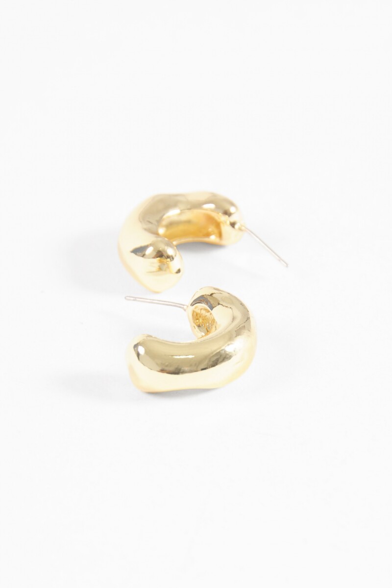 Aros pequeños dorado