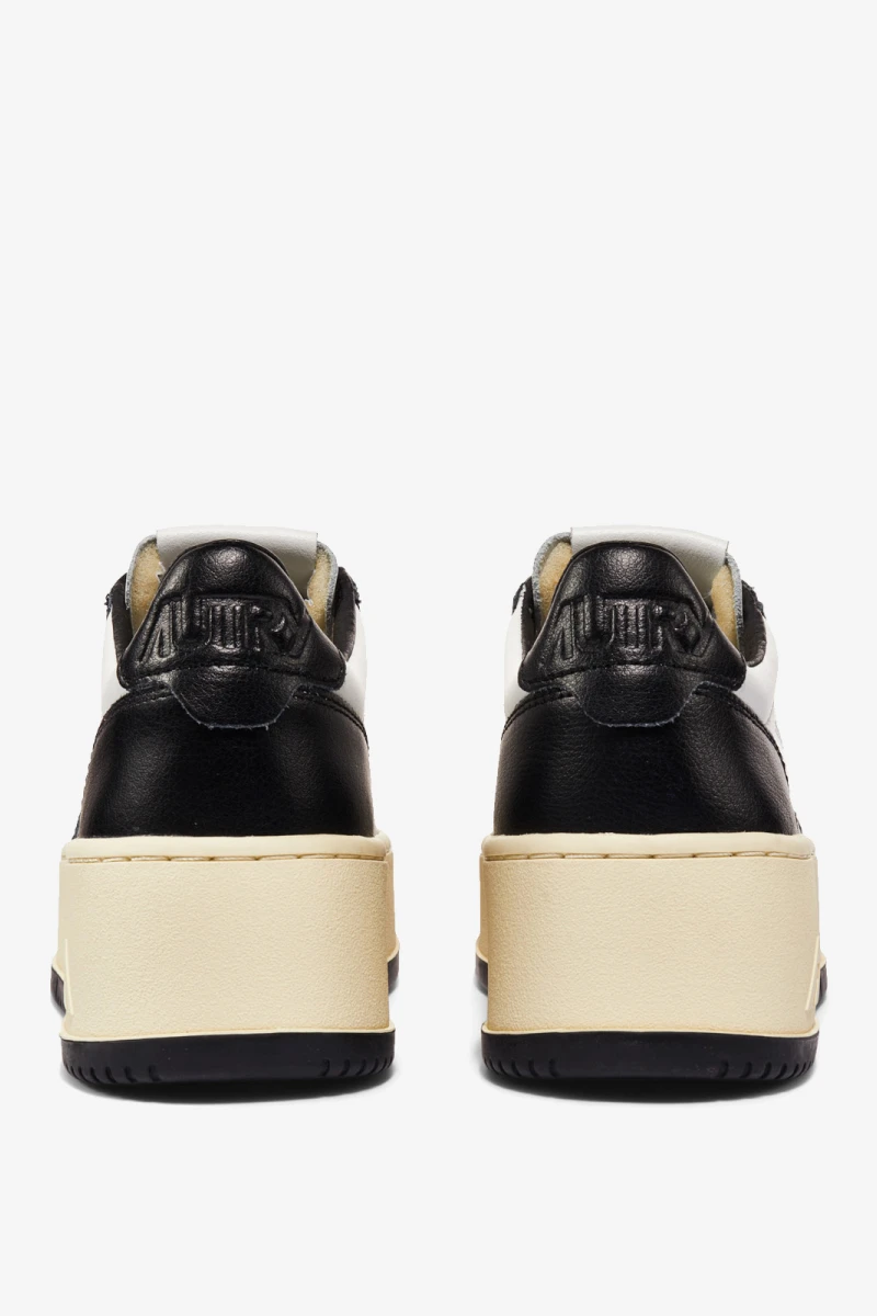 ZAPATILLA PLATFORM LOW Negro