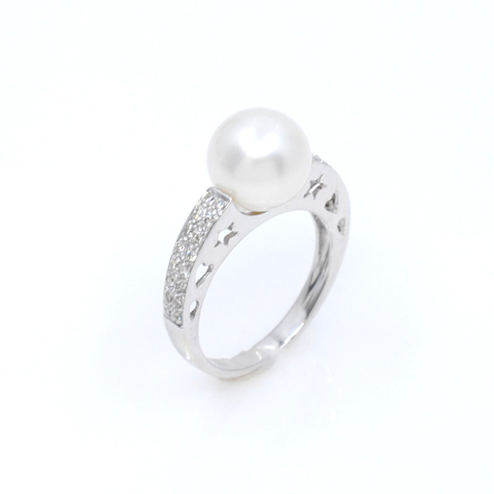 Anillo oro 18k blanco,brillantes y perla de cultivo 9,5mm Anillo oro 18k blanco,brillantes y perla de cultivo 9,5mm