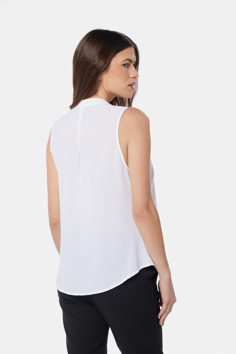 BLUSA MUSCULOSA CON BOTONES Blanco