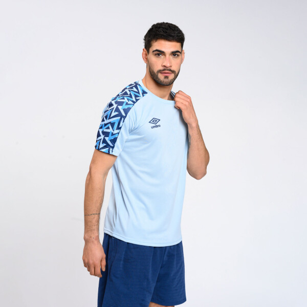 REMERA POLY HOMBRE Umbro Hombre 007
