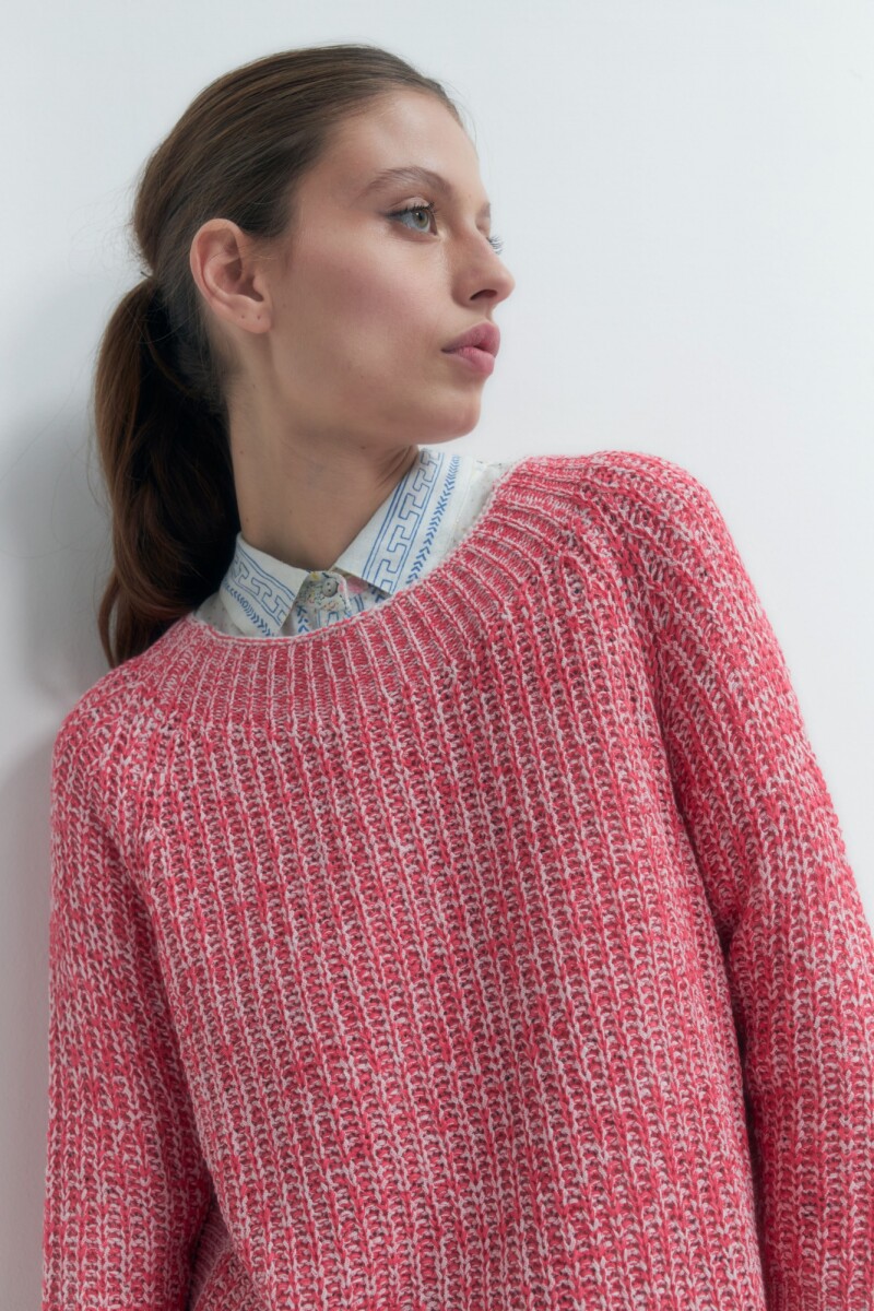 Sweater cinta con ruedo curvo fucsia