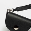 Bandolera The Circle En Cuero Graneado Negro