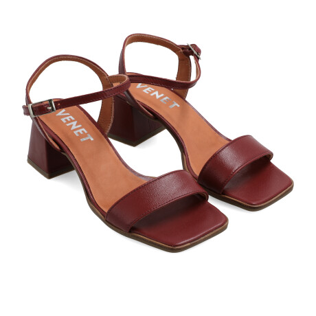 SANDALIAS VENET - CUERO ARAPY ROJO