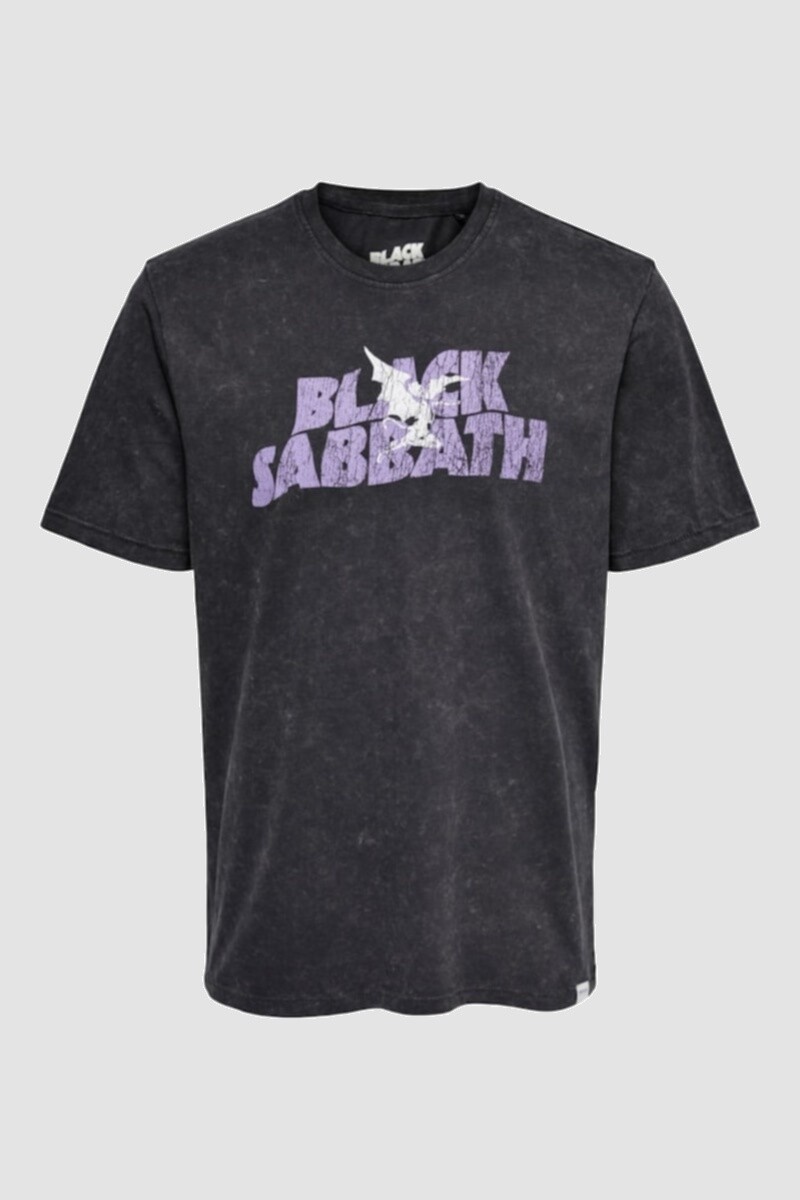 Camiseta Black Sabbath - Licorice 