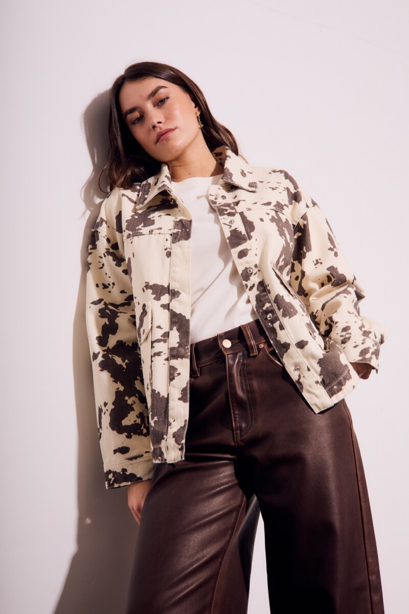Campera Animal Print Vaca Marrón
