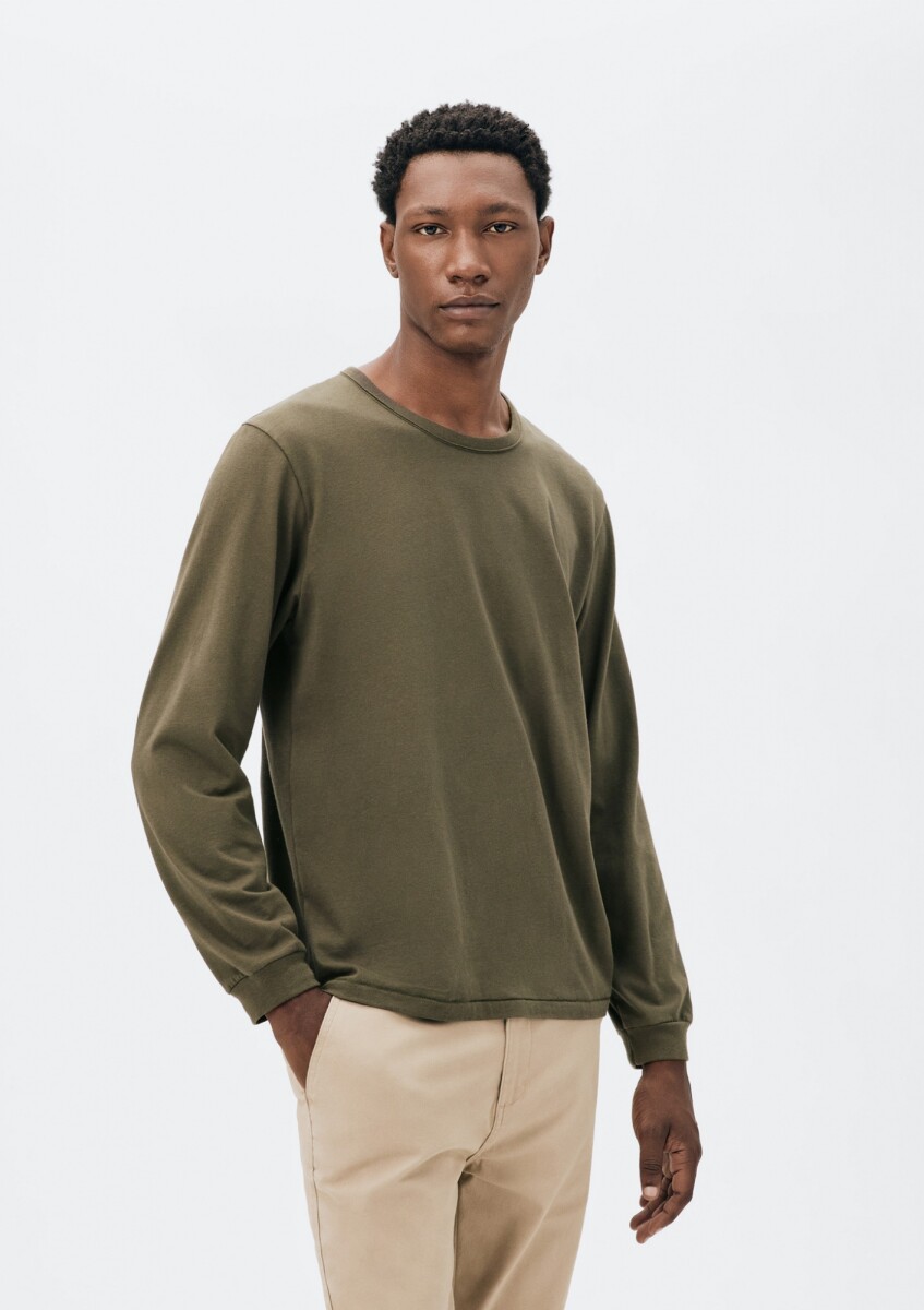CAMISETA BÁSICA UNISSEX - VERDE 
