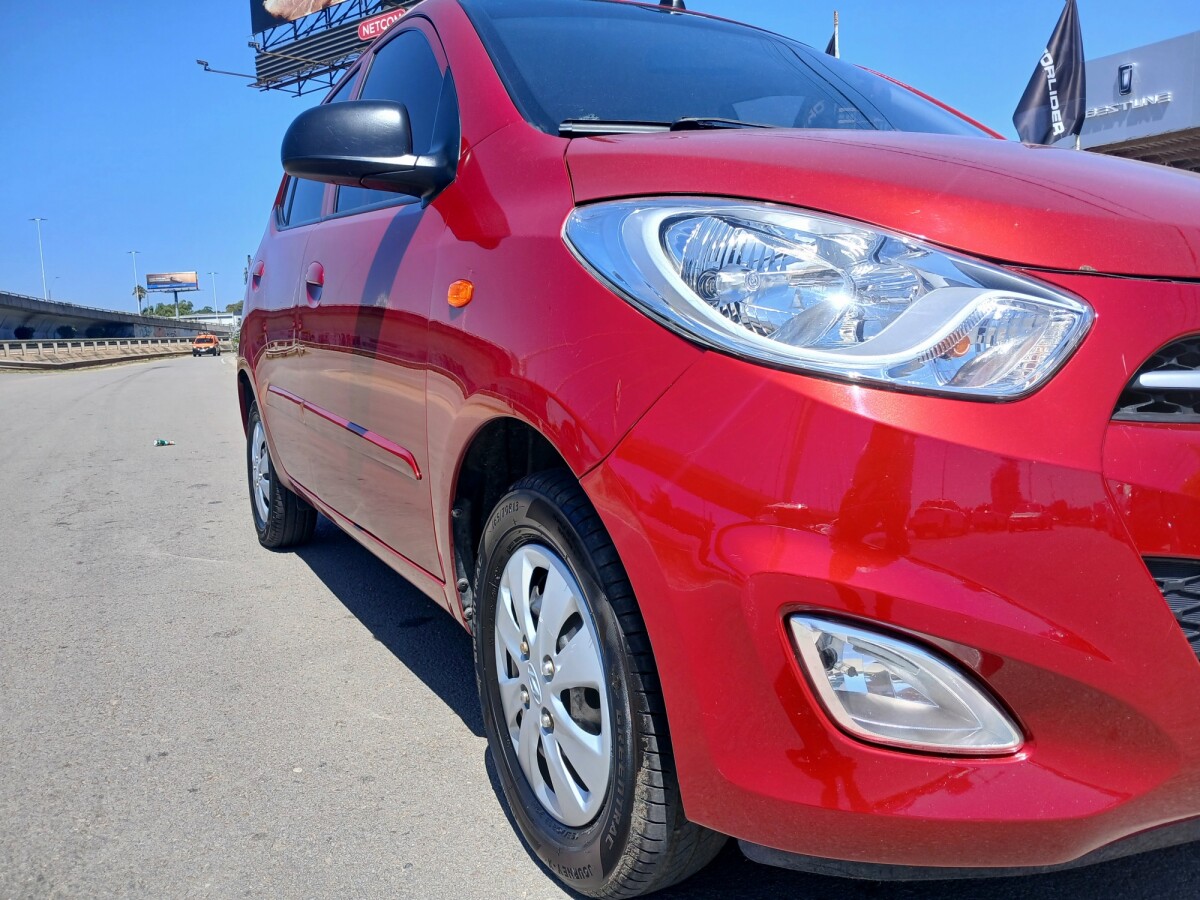 Hyundai i10 GLS 1.1 AT Extra Full | Permuta / Financia Hyundai i10 GLS 1.1 AT Extra Full | Permuta / Financia