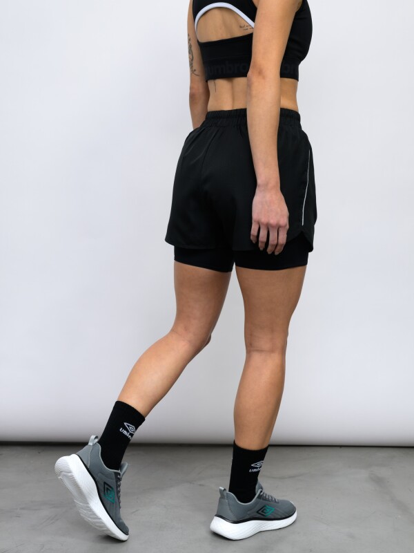 SHORT LULI Umbro Mujer 002
