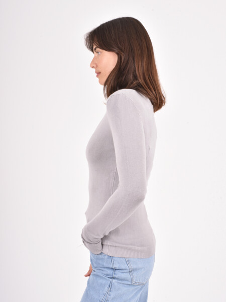 POLERA DANNA GRIS OSCUROGenérico