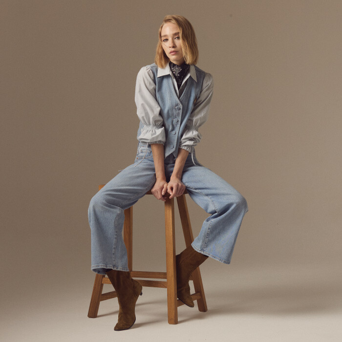 AW26