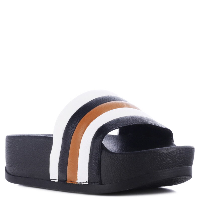 Sandalia de Mujer Miss Carol SEVILLA capitoneada Negro