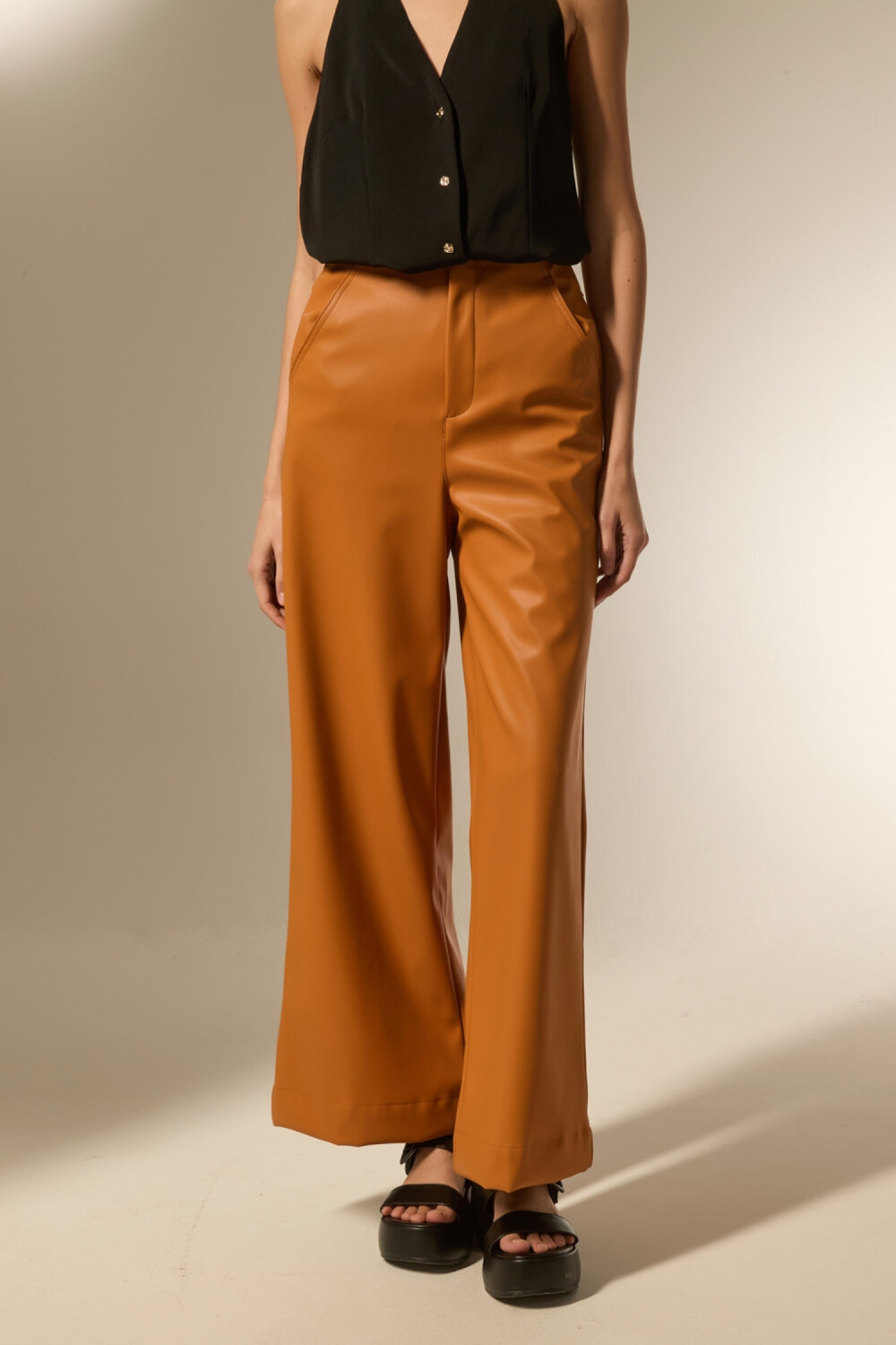 Pantalon Nauia Caramelo