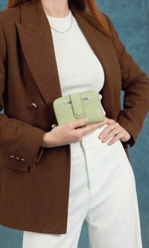 TARJETERO ARIANA LIMA