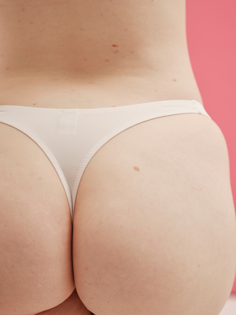 Vedetina Vera Less [B27] - Blanco 