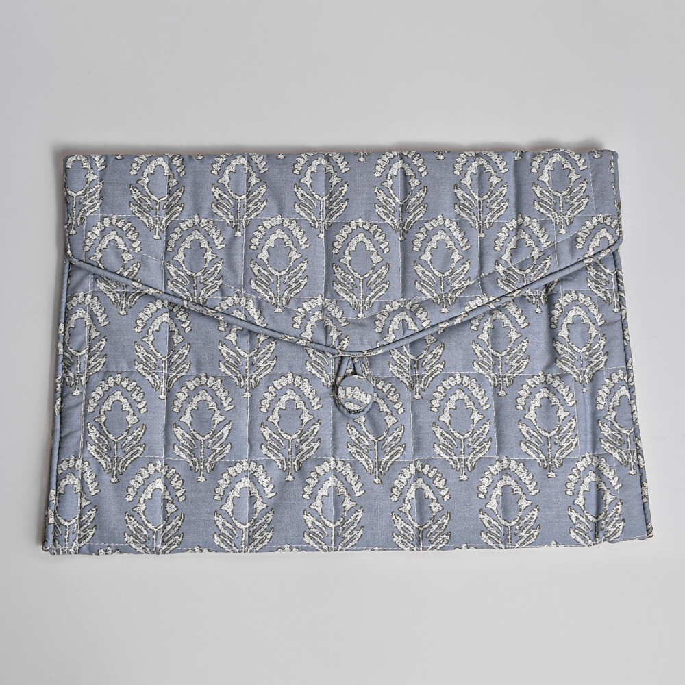 Necessaire Sobre Col. Bea Block Print