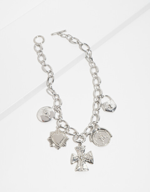 Collares Cortos Con Dijes Collar Corto Con Dijes - Plateado Rodio