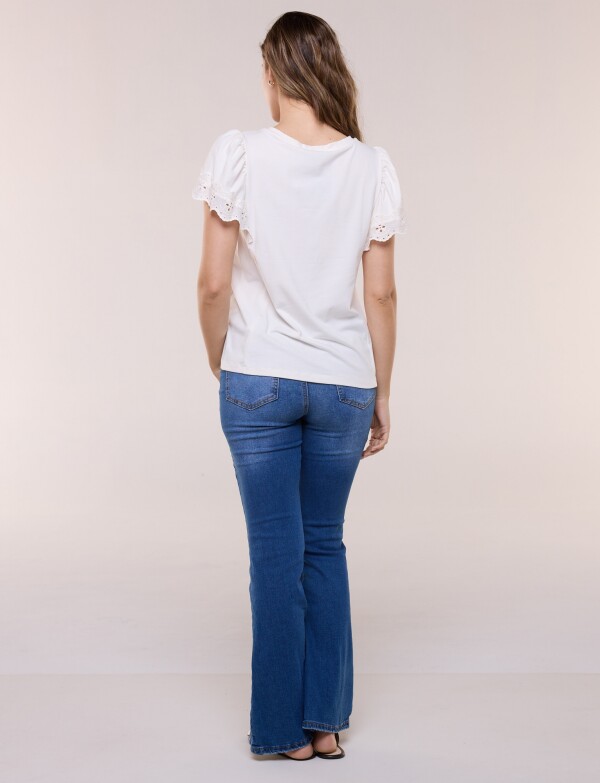 Remera Mangas Broderie Calado CRUDO