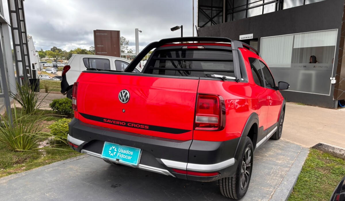 VW Saveiro Cross - 2020 VW Saveiro Cross - 2020