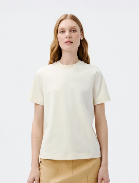 BLUSA DE MANGA CORTA EN PUNTO BEIGE