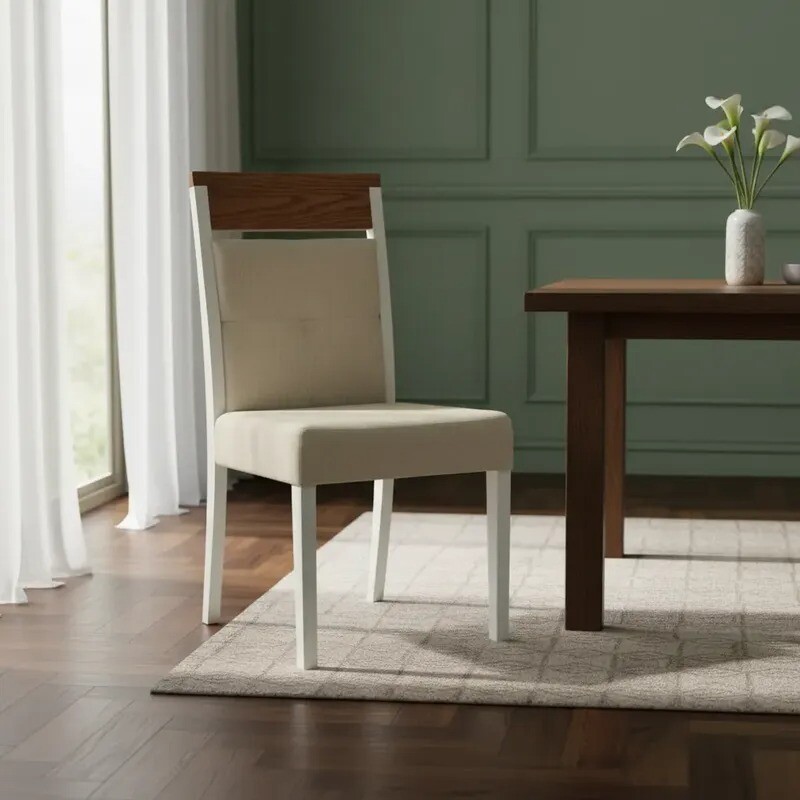 Silla tapizada en tela beige, patas en color blanco - PRODUCTO CON PEQUEÑOS DETALLES. Silla tapizada en tela beige, patas en color blanco - PRODUCTO CON PEQUEÑOS DETALLES.
