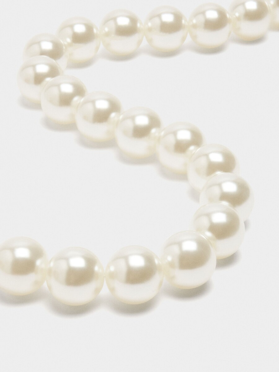 Collar Corto De Perlas blanco