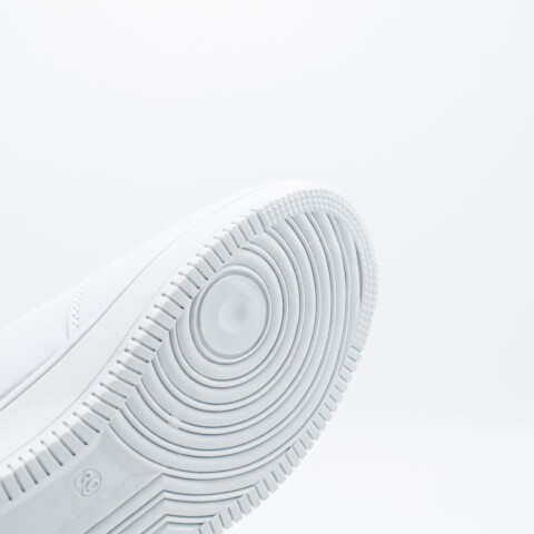 CHAMPION 39-44 WHITE