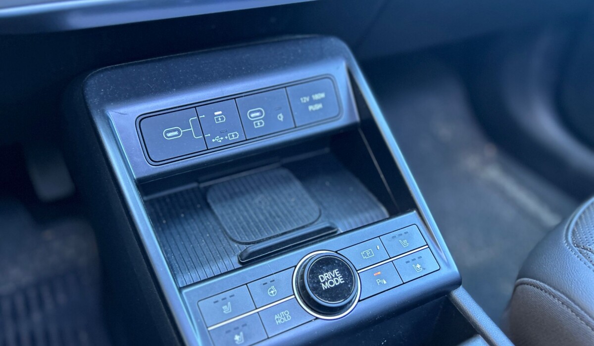 Hyundai Kona HEV Limited - 2024 Hyundai Kona HEV Limited - 2024