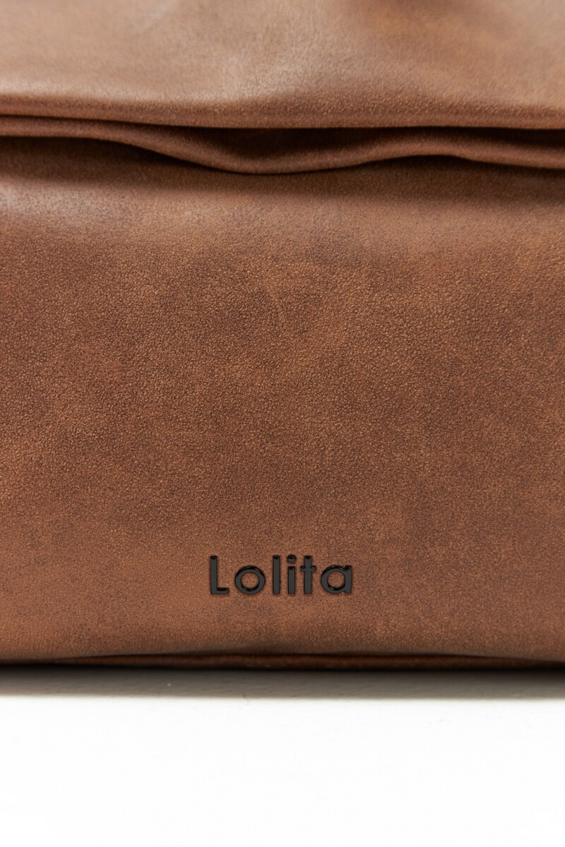 Bolso bandolera con solapa tostado