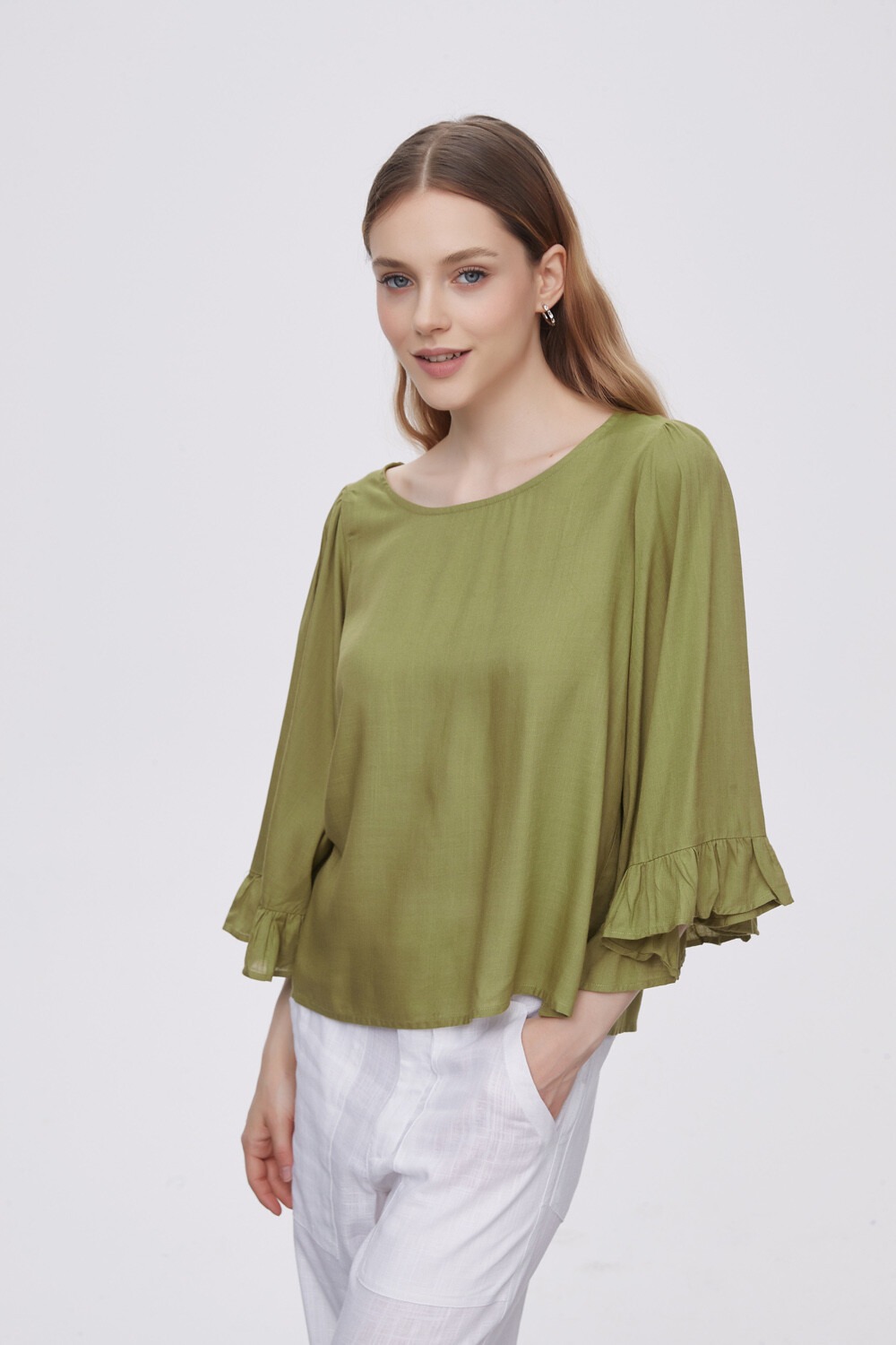 Blusa Mahrez Verde Oliva