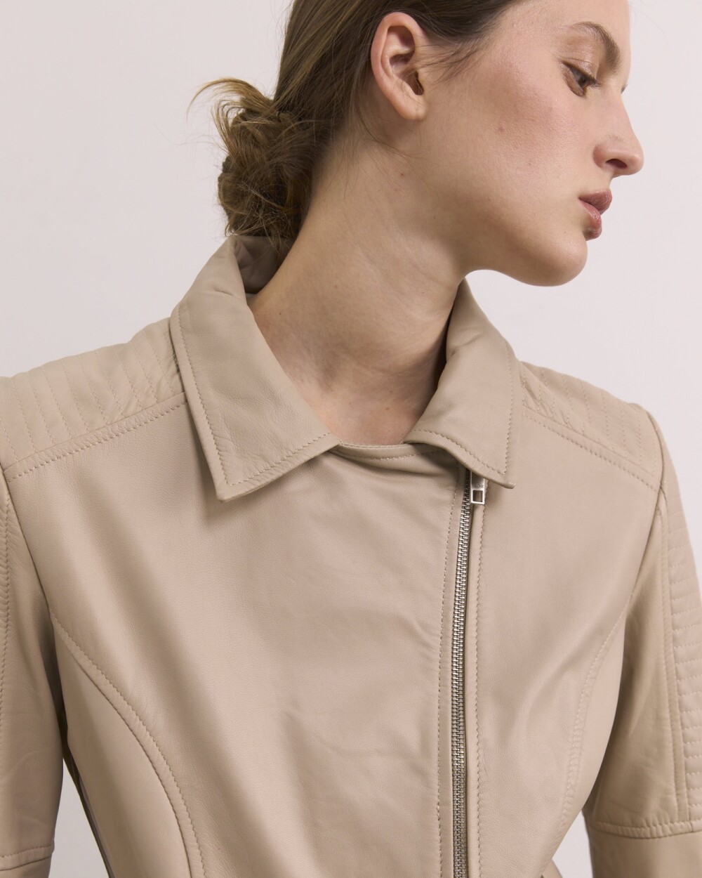 Campera Lavanda Beige