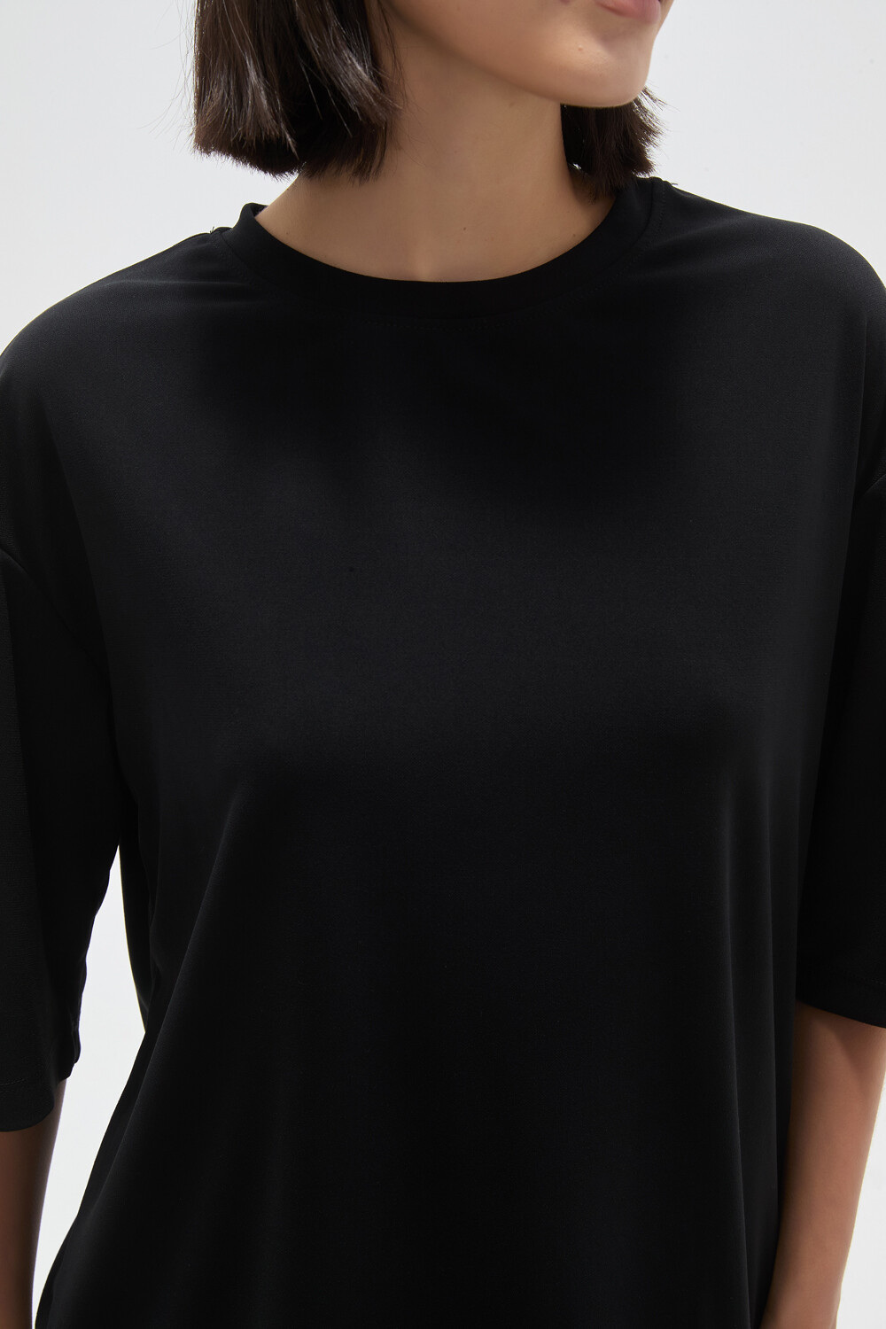 Remera Olvani Negro