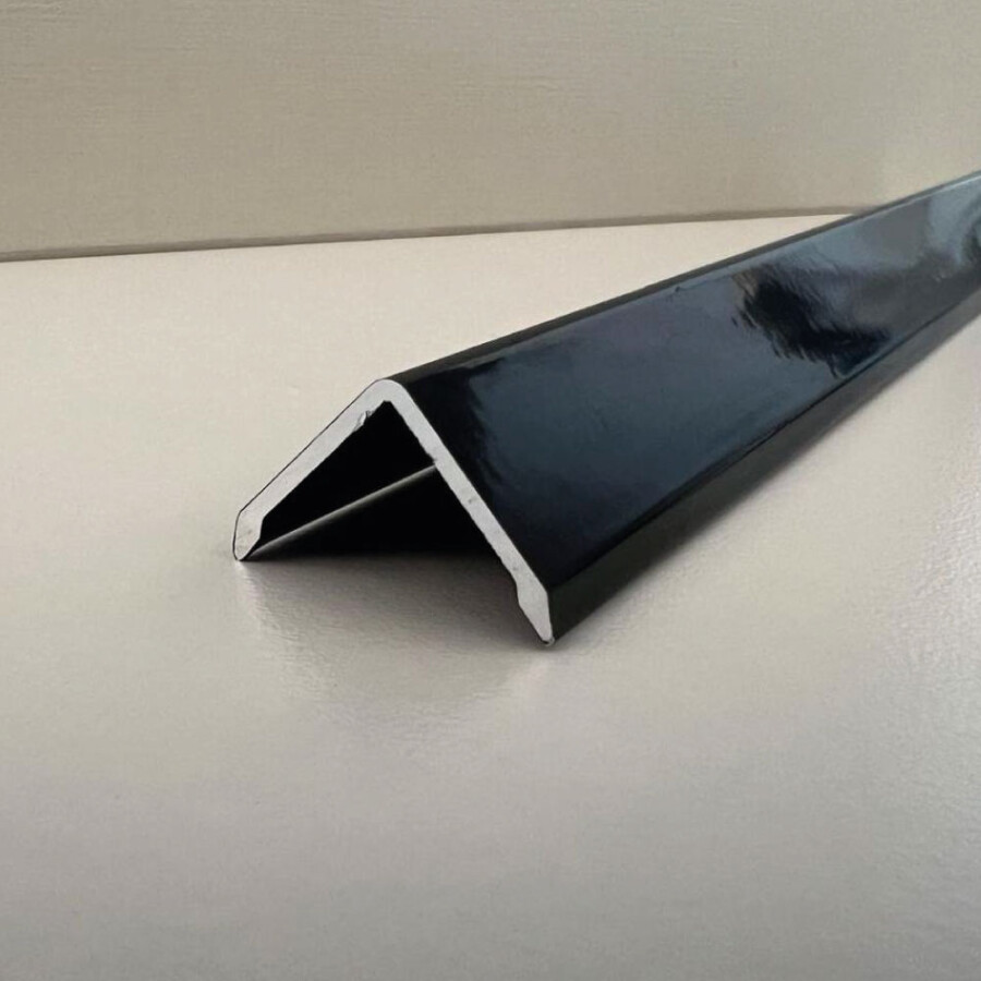 Tapacanto de Aluminio Negro 16 mm Tapacanto de Aluminio Negro 16 mm