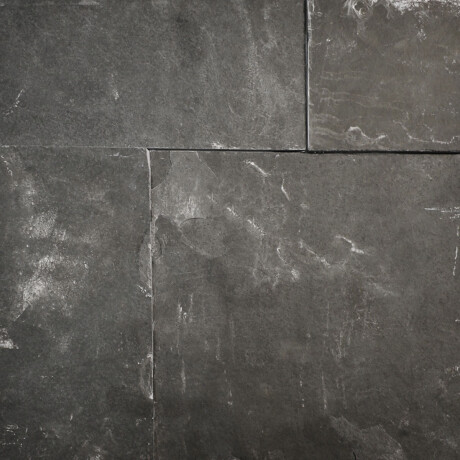 PIEDRA ARDOSIA NATURAL NEGRA PARA PARED CON RELIEVE Y DESNIVEL 30X30 000